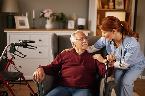 Home care services in Dubai for patients receiving healthcare at home